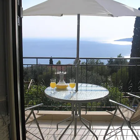 Nostimon Emar * Lourdata (Kefalonia)